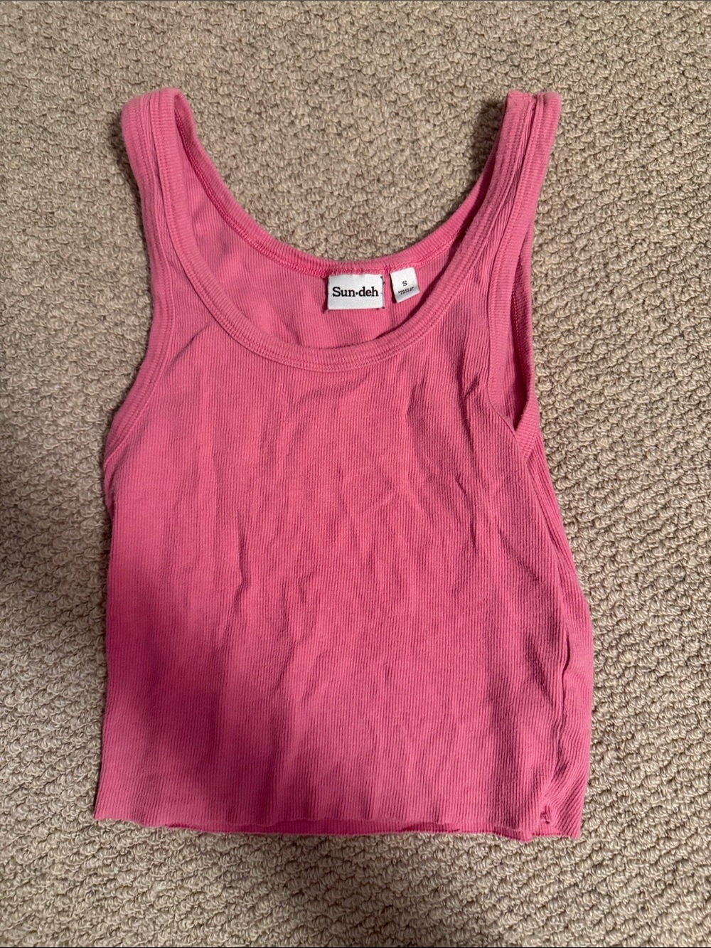 Aritzia Sun-Deh Pink Ribbed Scoop Tank